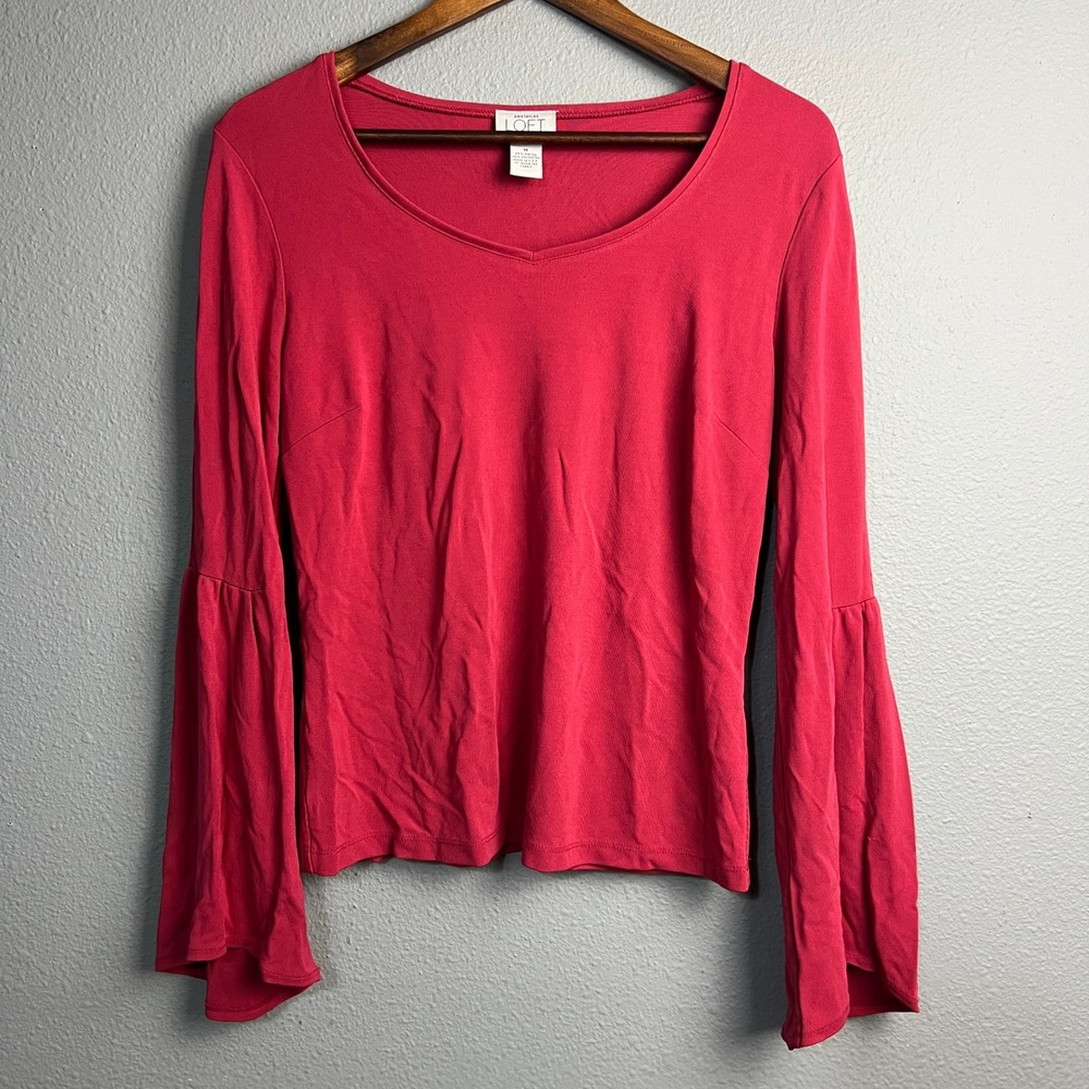 LOFT Bell Sleeve Top Blouse V-Neck Long Sleeve Romantic Feminine‎ Pink Casual Md